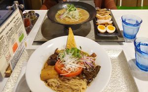 1 ramen végétarien + 1 non végétarien at Ramen Katamuki in Kyoto
