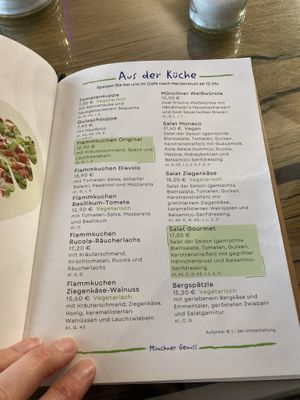 Bunter Salat  at Rischart: Café am Markt in Munich