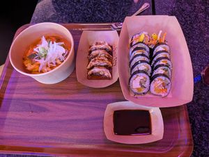 Vegan kimchi jiggae, kimbap and mandu at Kimbu Korean Kimbap & Burger in Munich