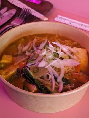Ramen soup at Kimbu Korean Kimbap & Burger in Munich