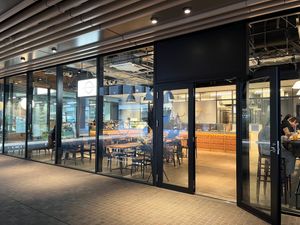  at Earth Bakery in Yokohama