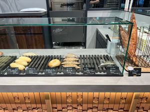  at Earth Bakery in Yokohama