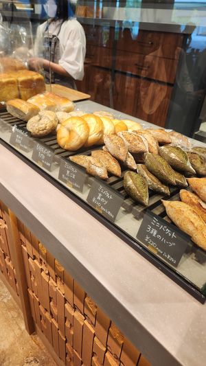 Bagels/baguettes at Earth Bakery in Yokohama