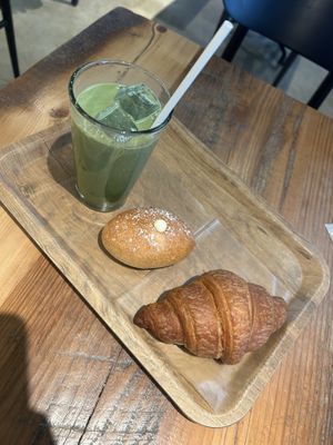   at Earth Bakery in Yokohama