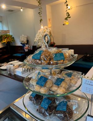  at LOTUS CAFE TOKYO in Tokyo