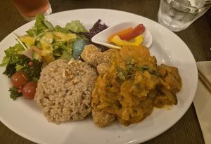  at LOTUS CAFE TOKYO in Tokyo