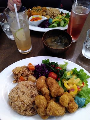  at LOTUS CAFE TOKYO in Tokyo