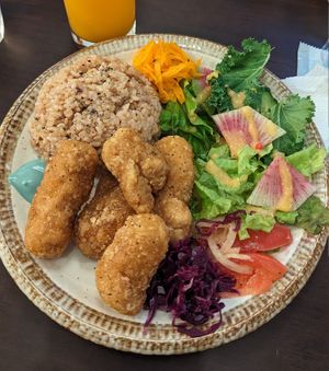  at LOTUS CAFE TOKYO in Tokyo