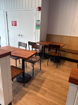 Seating  at fresh&co in Westfield