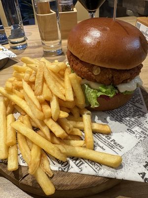 Vegan Burger  at Makalonca in Ljubljana