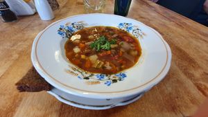 Starter - mexican hot soup at Vieta in Vilnius