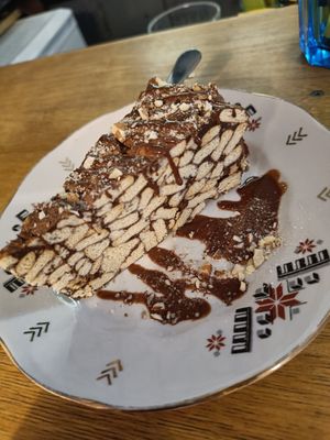 Cookie cake at Vieta in Vilnius