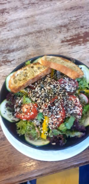 Main dish – salad at Vieta in Vilnius