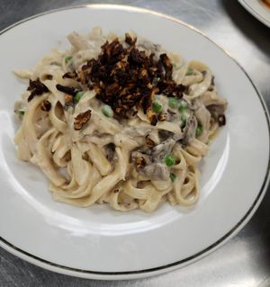 Creamy linguine  at Veggeez  in Waxhaw