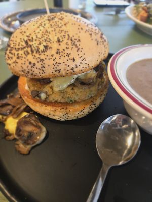 Shoot and gouda burger at Veggeez  in Waxhaw