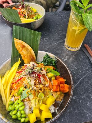2x ProteinBowl at Vilai Vegan House in Hamburg