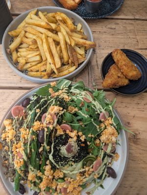 Green goddess salad, hash browns, Cajun fries at No33 in the Park in Norwich