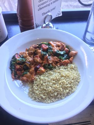 farmers scramble with jackfruit and quinoa at Harlow in Portland