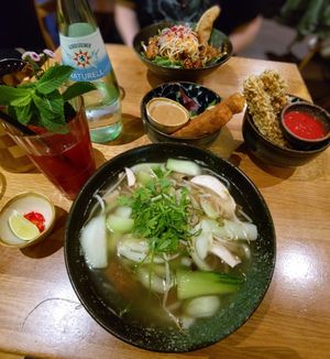 Loving Tofu, Crispy Crisp Tofu, Hanoi Soup, Pagoda Dream at Bodhi Vegan Living - St George in Hamburg