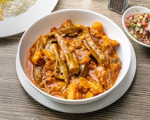 Bamiyeh (Okra Stew) at Neek Vegan in Duluth