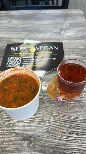 Soup and hot drink to beginn  at Neek Vegan in Duluth