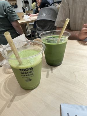 Banan matcha smoothie with oat milk + matcha latte with oat milk  at The Matcha Tokyo - SKYTREE Solamachi in Tokyo