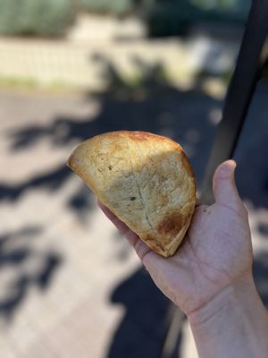 Chausson aux pommes  at L'Atelier Mirabelle in Angers