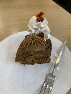 Roscon de reyes  at Dates & Avocados Atelier in Barcelona