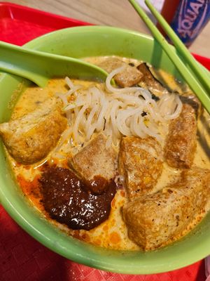 Laksa ~8/4/24 at Eco Sen Vegetarian - 缘森素食 in Central Singapore