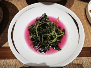 Home grown chinese spinach at Qing Ya Cha Su - 青雅茶素 in Hangzhou