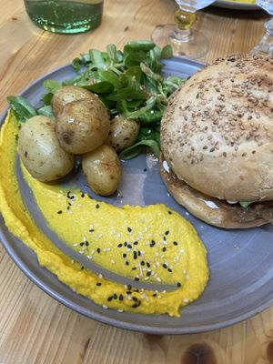   at Le Canithé in Toulouse