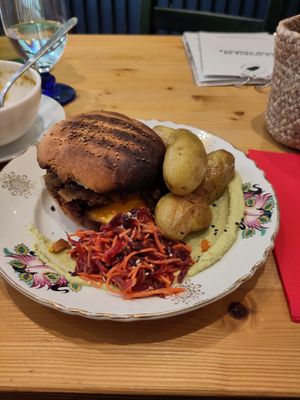  at Le Canithé in Toulouse