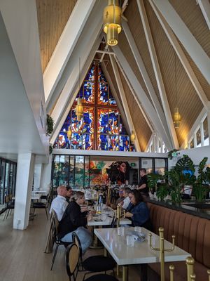  at The Foxtail On The Lake in Des Plaines