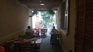 Ambiente limpo e reformado at GES YU - Vegan Food in Sao Paulo