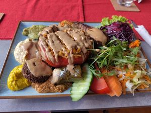 Vegan plate at Ibras Bistro in Erfurt