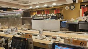  at Daiki Suisan Kaiten Sushi - Tenmabashi branch in Osaka