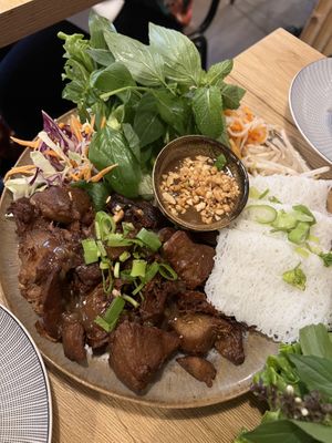 Canard / duck  at Bếp Việt in Paris