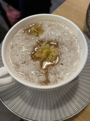 Tea and ginger mocktail  at Bếp Việt in Paris