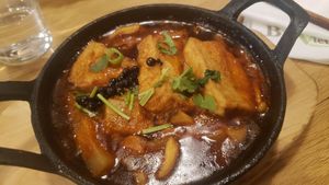 Tofu & "pork" marmite at Bếp Việt in Paris