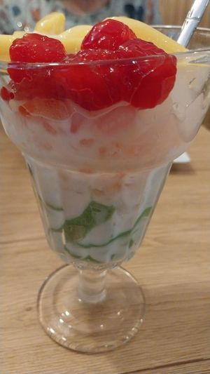 3 colors at Bếp Việt in Paris