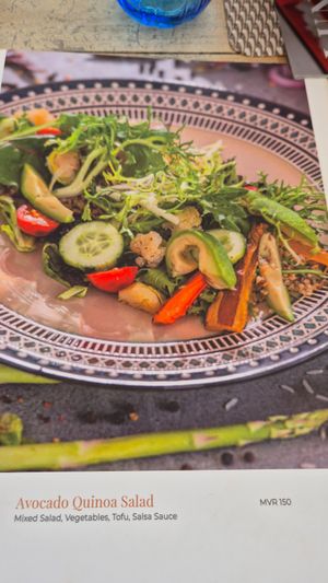 Vegan options at High Tide in Male