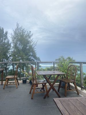   at High Tide in Male