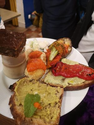 Assiette servie lors de la soirée jeu loup garou at MIAM Collectif in Perpignan