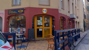 outside at MIAM Collectif in Perpignan