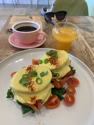   at Morning People in Marbella