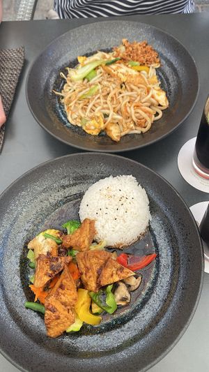 ‘Vegan‘ dishes  at Ông Lê in Straubing