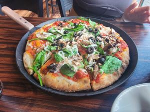 Cauliflower Crust BYO with vegan cheese at Sparky's Landing in Mount Shasta