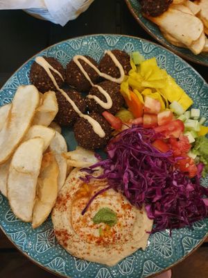 Falafel platter with salad at Falafel Bar in Manuel Antonio
