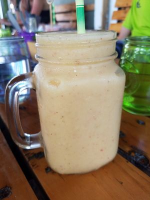 Mango strawberry banana smoothie at Falafel Bar in Manuel Antonio