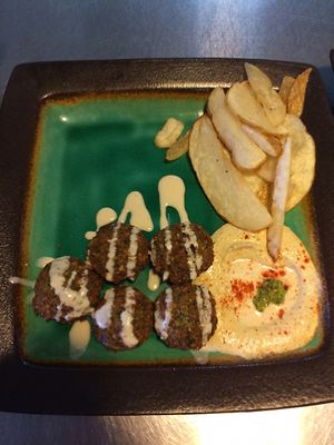 falafel plate at Falafel Bar in Manuel Antonio